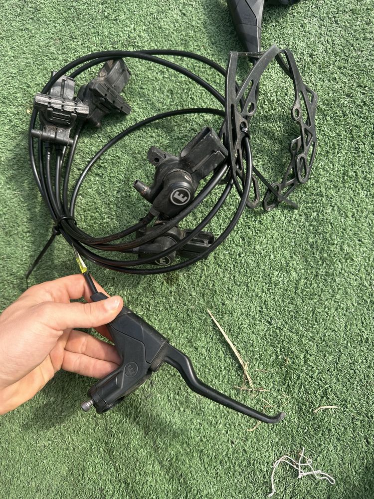 Hamulce plus klamki magura HS11