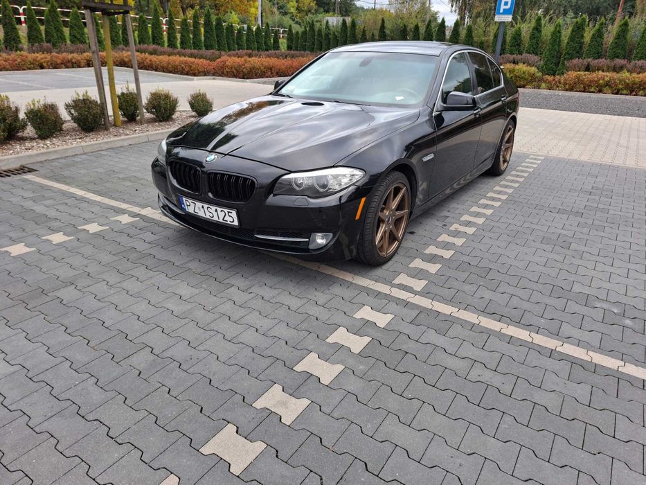BMW F10 528i 2011 r. 258 KM