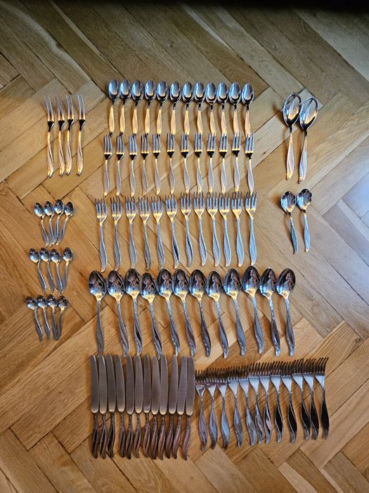 Zestaw posrebrzanych sztućców HEFRA wzór „Amerykański” komplet 12 osób