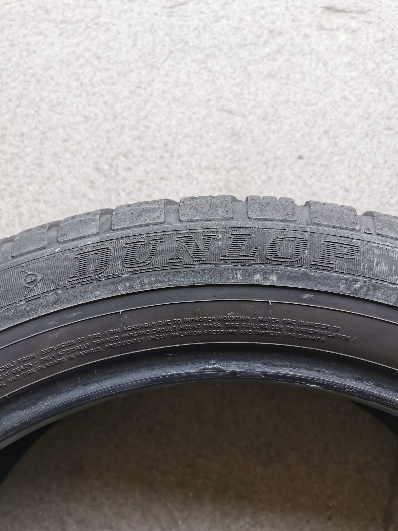 Para opon 235/50R19 Dunlop Grandtrek Touring A/S