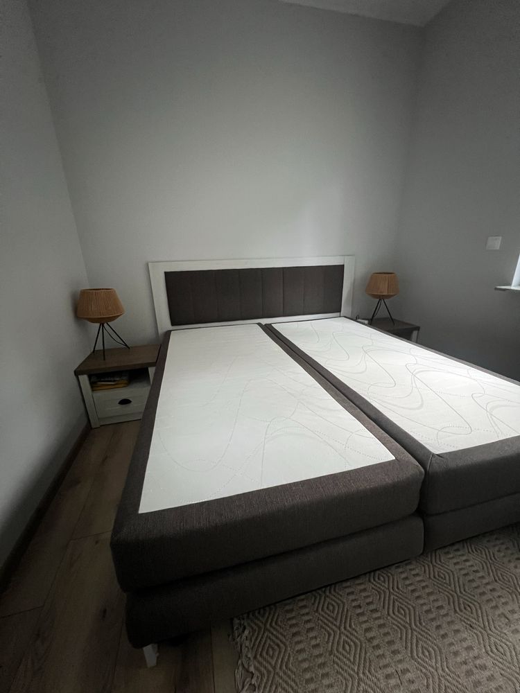 Łóżko King Size.