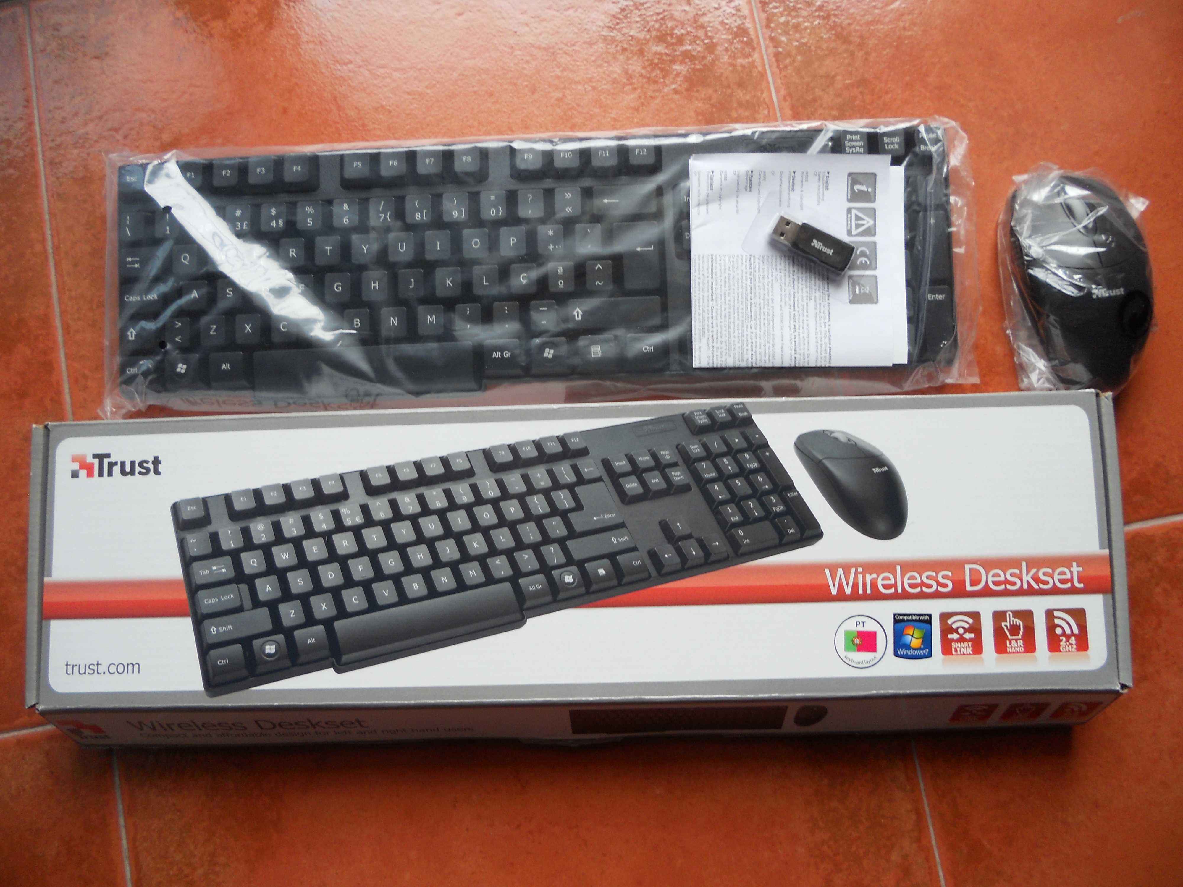 Teclado + rato sem fios (Wireless Deskset)