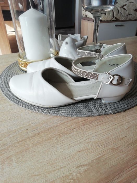 Buty komunijne rozmiar 33