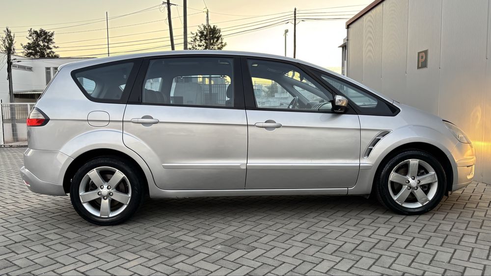 Ford s-max 140 cavalos