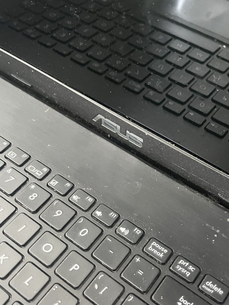 laptop asus czarny