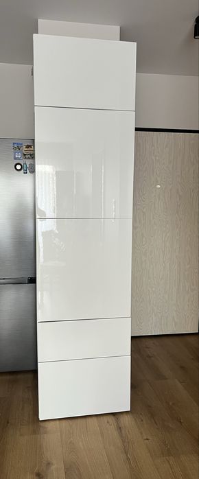 Szafki Ikea, system modulowy Besta