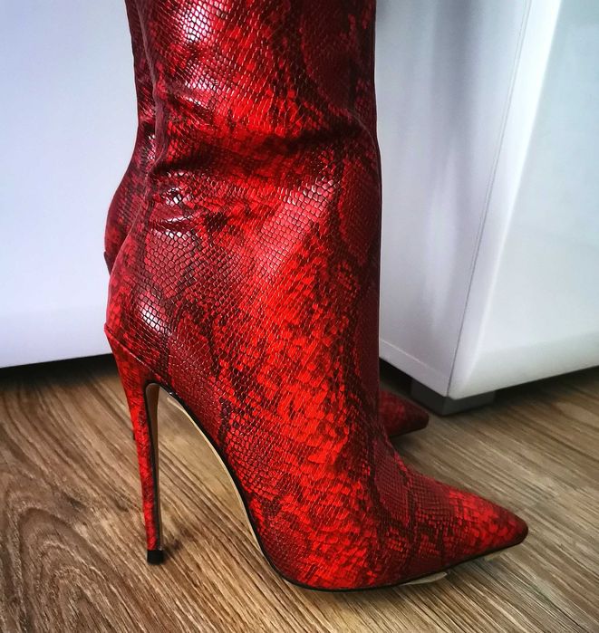 Kozaki wysokie muszkieterki za kolano roz. 37