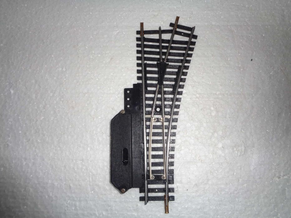 1:87 LIMA Desvio direiro refª 3050 para pista de comboio