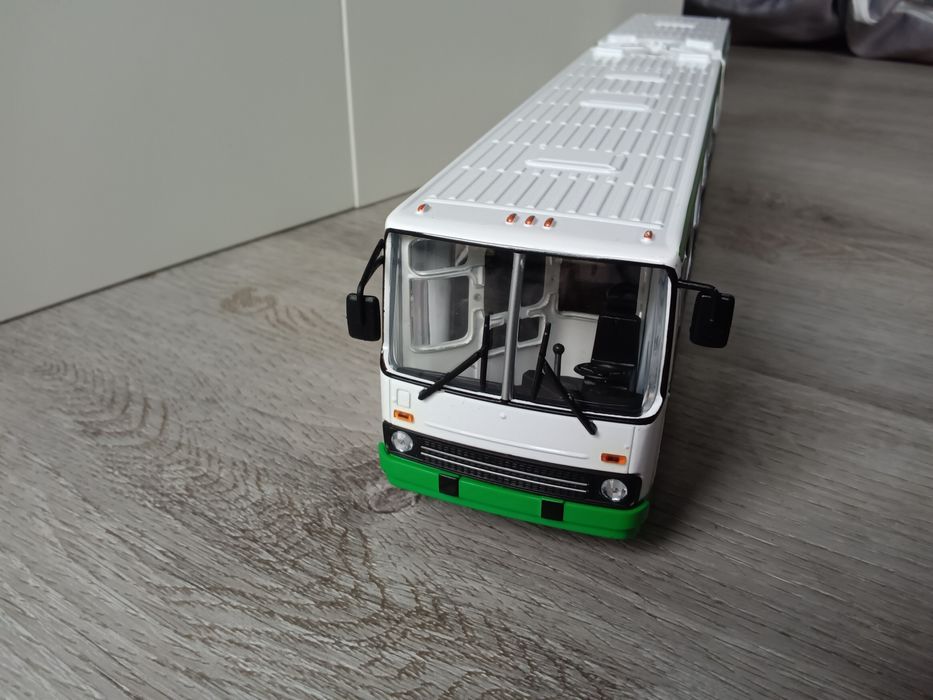 Model autobusu Ikarus 280