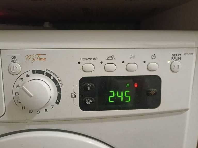 Пральна машинка із сушкою INDESIT EWDE 71280 W EU