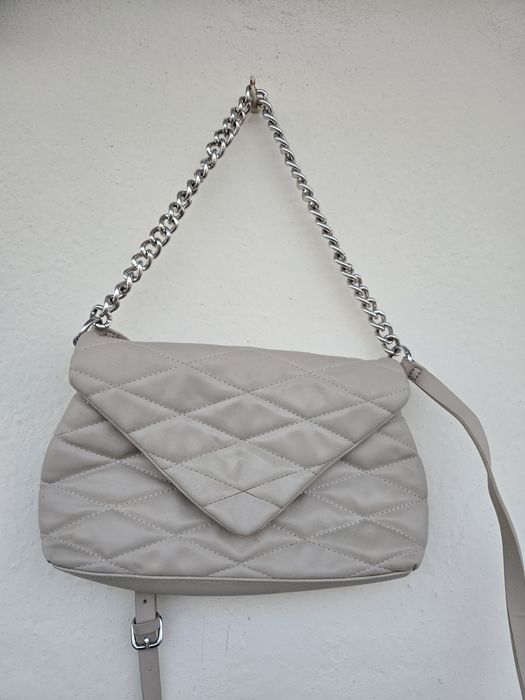 Mala creme parfois