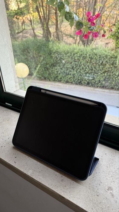 iPad 10ª Geração 64GB Azul + Caneta + Capa