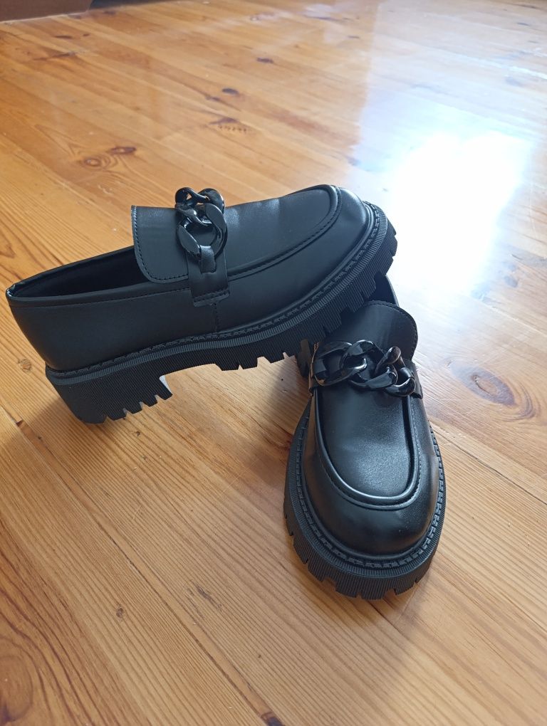 Czarne loafersy Nowe!