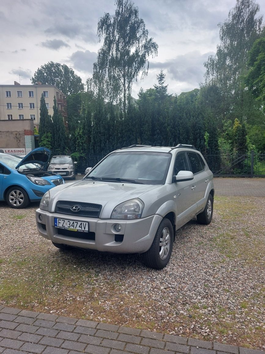 Hyundai Tucson 2,0crdi 4x4 2009 r z webastem