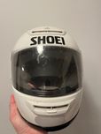 Kask motocyklowy Shoei