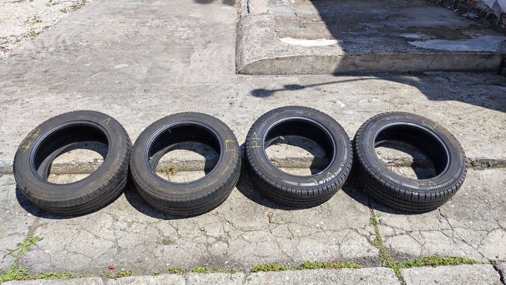 Opony Michelin 215/60r17c letnie