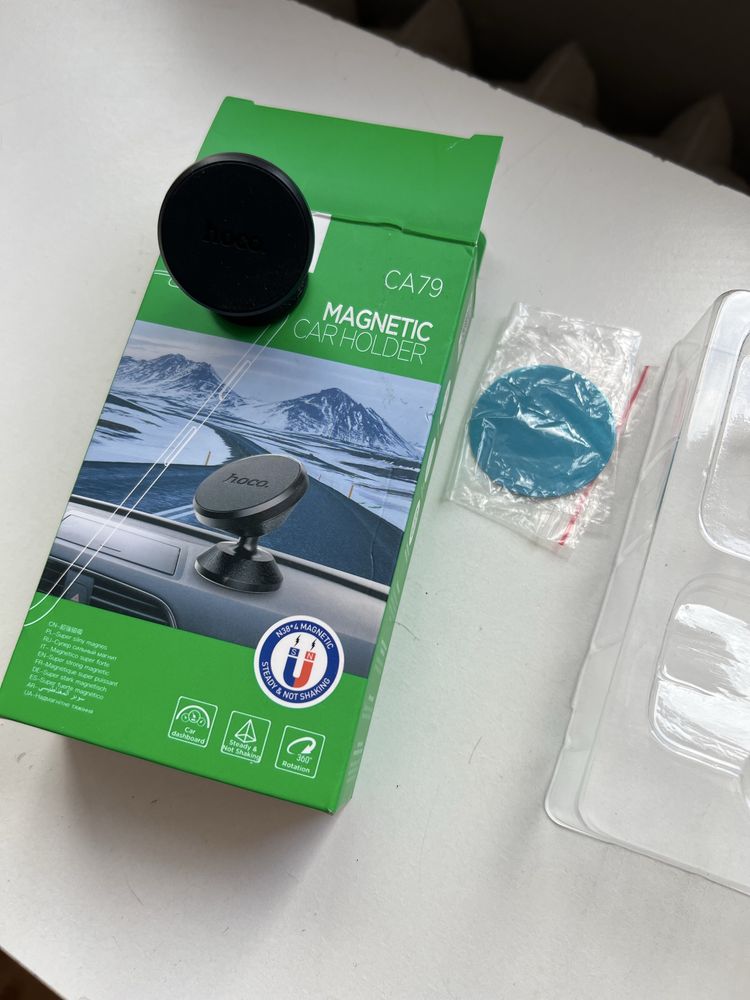 Uchwyt magnetyczny na telefon / mały / mega mocny / regulowany