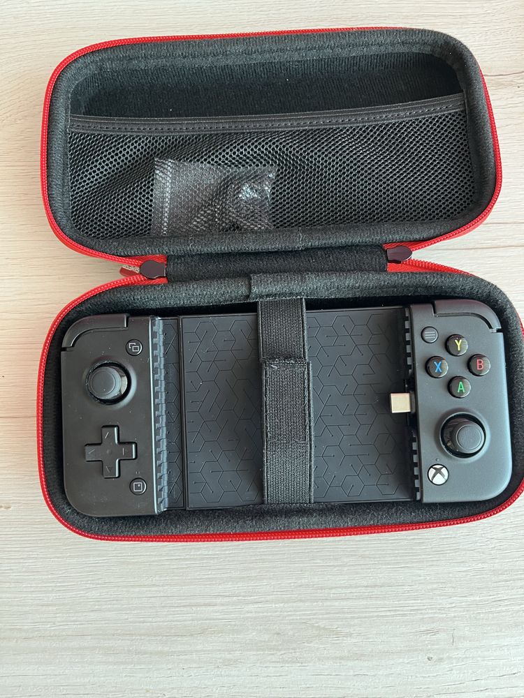 Kontroler gamesir x2pro