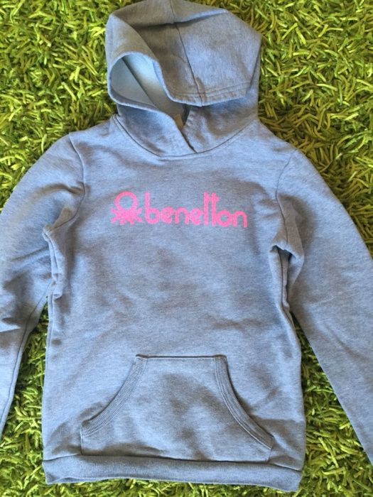 Benetton Szara bluza kangurka rozm. M 130 cm