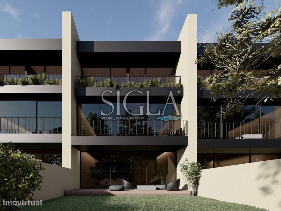 Moradia em S. Pedro da Cova