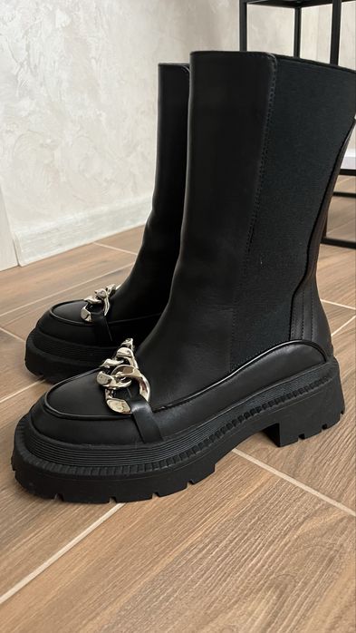 шкіряні челсі на байці