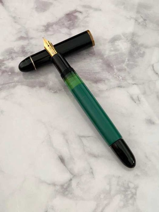 Caneta Pelikan 120 Verde Bico Banhado a Ouro Pistão