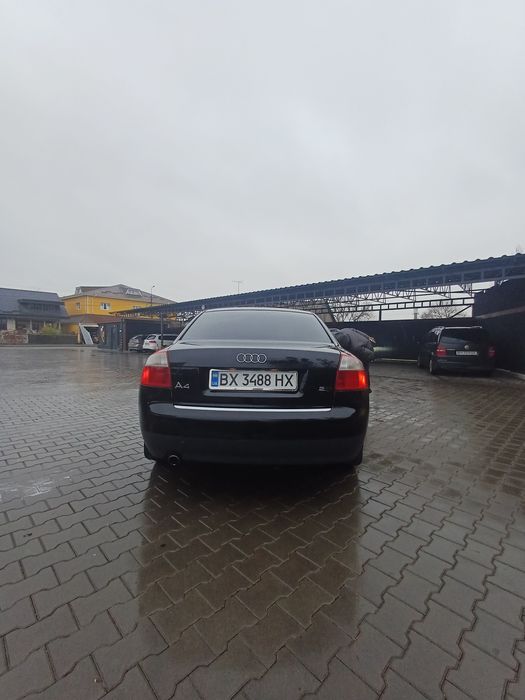 Ауді а4 б6,2002 року,2.0 газ бензин.