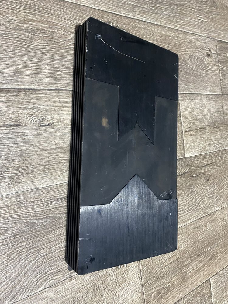 1-канальний підсилювач EDGE EDBX2200.1D-E1 (DBX Series)