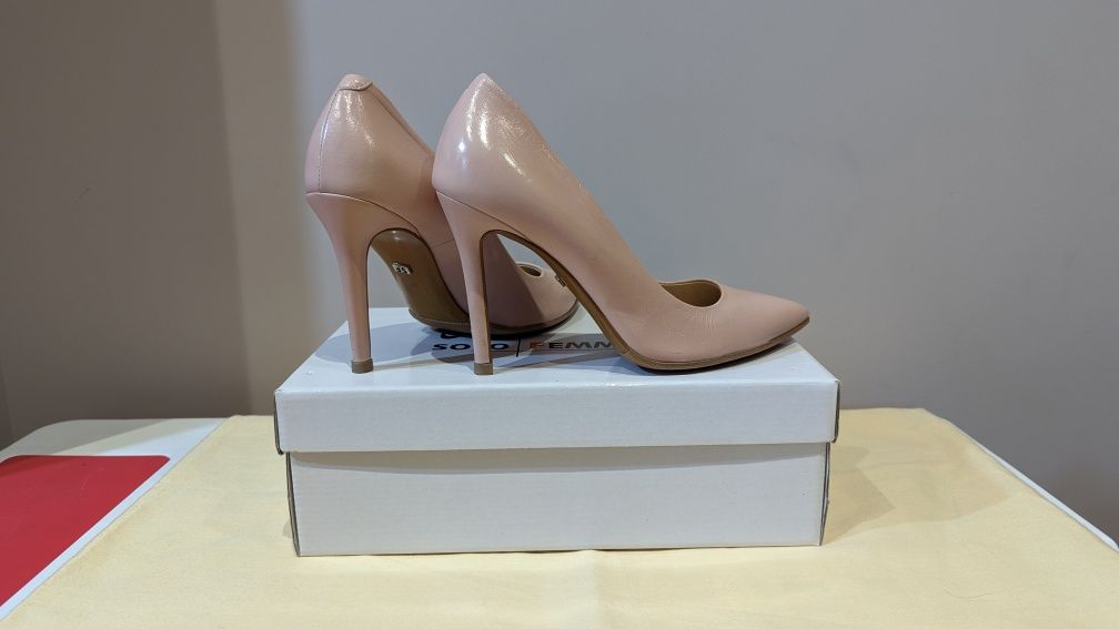 Жіночі туфлі ніжно рожеві 37 розмір