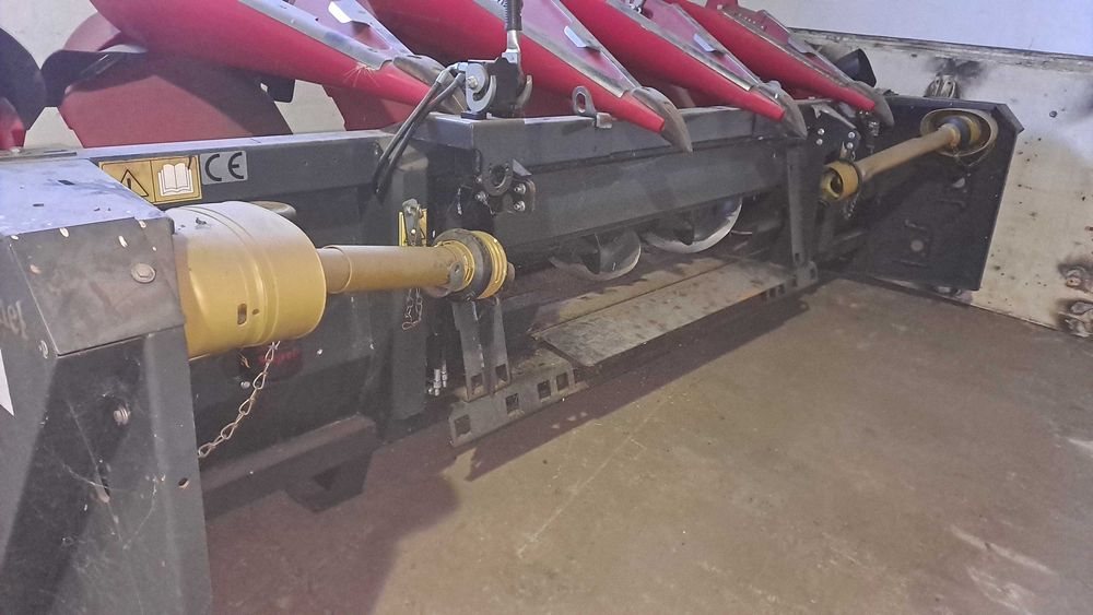 Przystawka do kukurydzy Capello Quasar F5 ( pięcio rzędowa ).