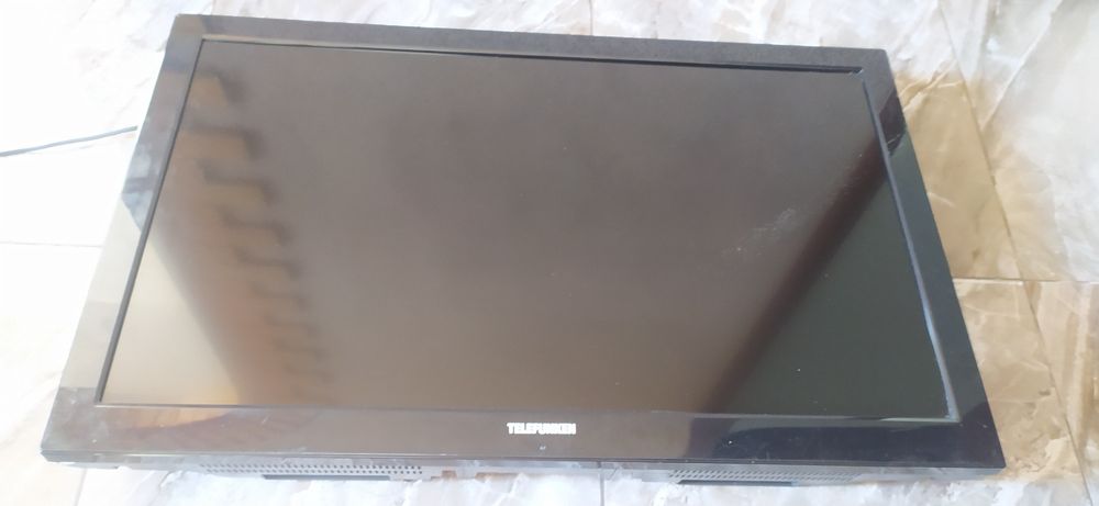 Продам телевізор Telefunken T32EX912SAT