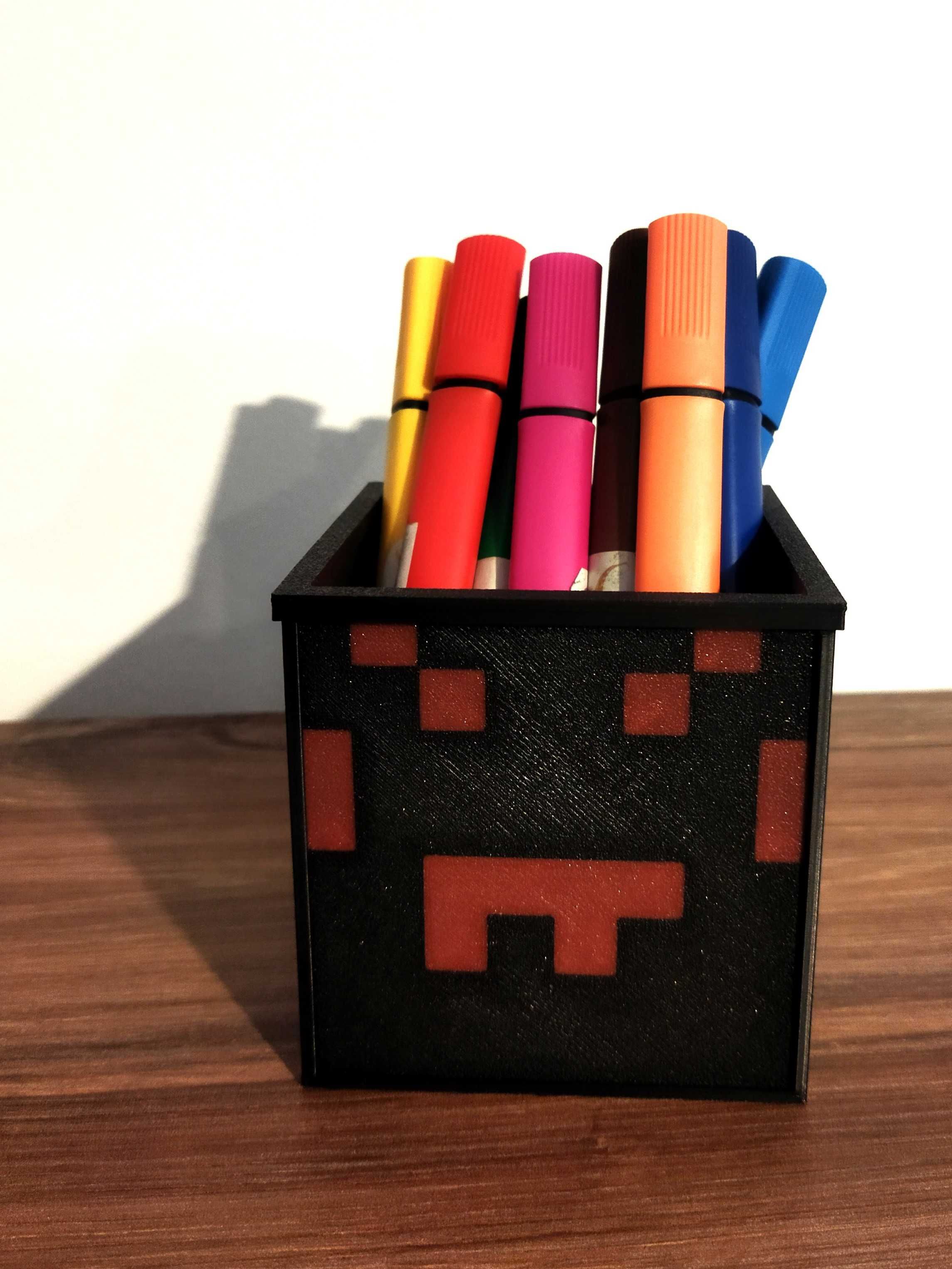 Organizer, przybornik biurkowy – inspirowany grami Minecraft Pająk