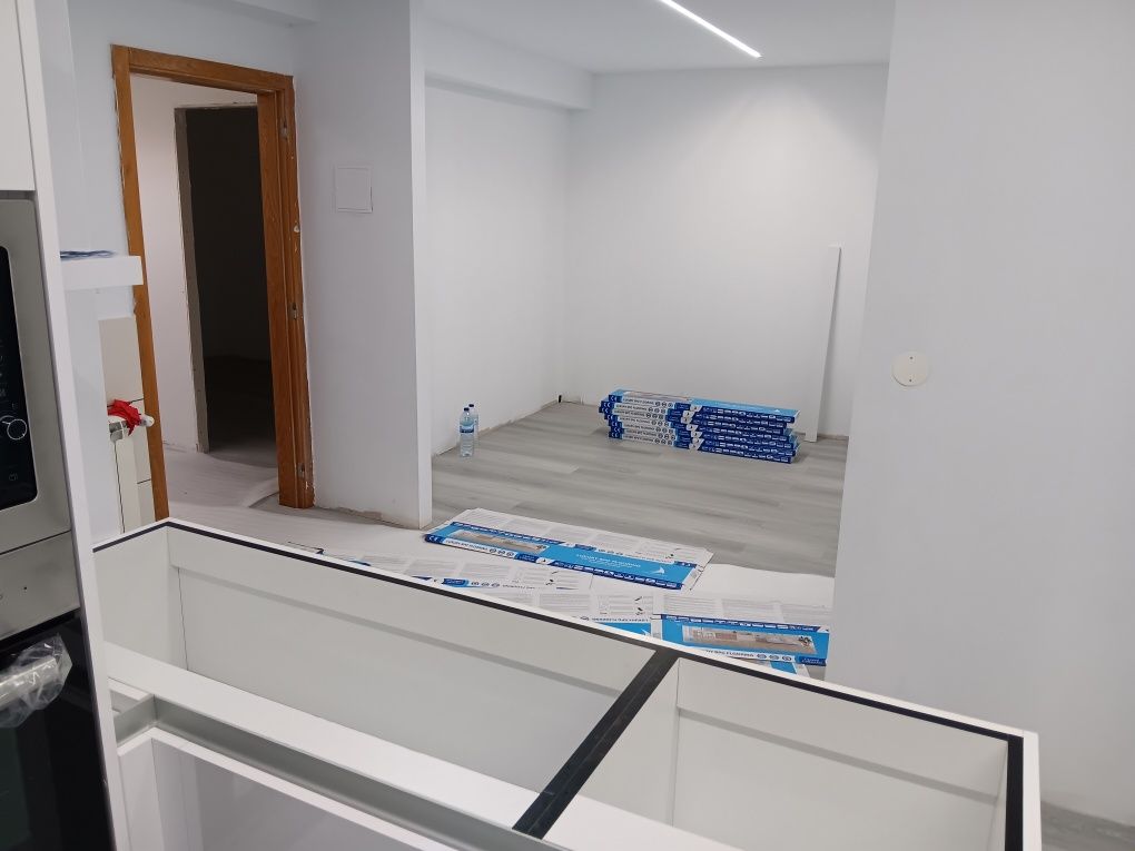 Quarto para arrendar a raparigas estudandes