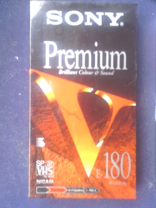 Cassetes VHS das seguintes maracas  SONY, TDK, AKAI e BASF