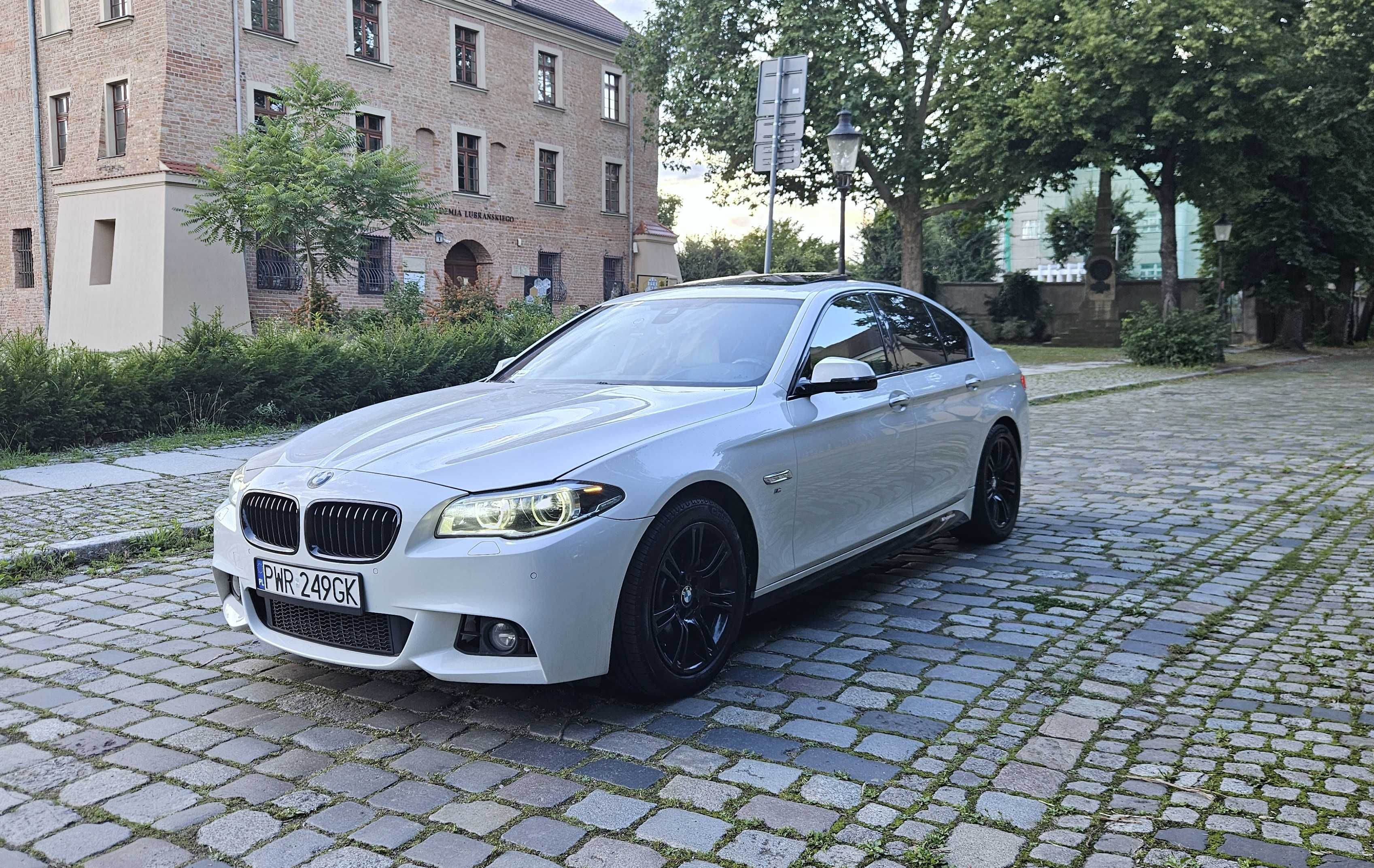 BMW F10 530d xDrive MPakiet, AdaptiveLED, Łopatki, Head up, Full opcja