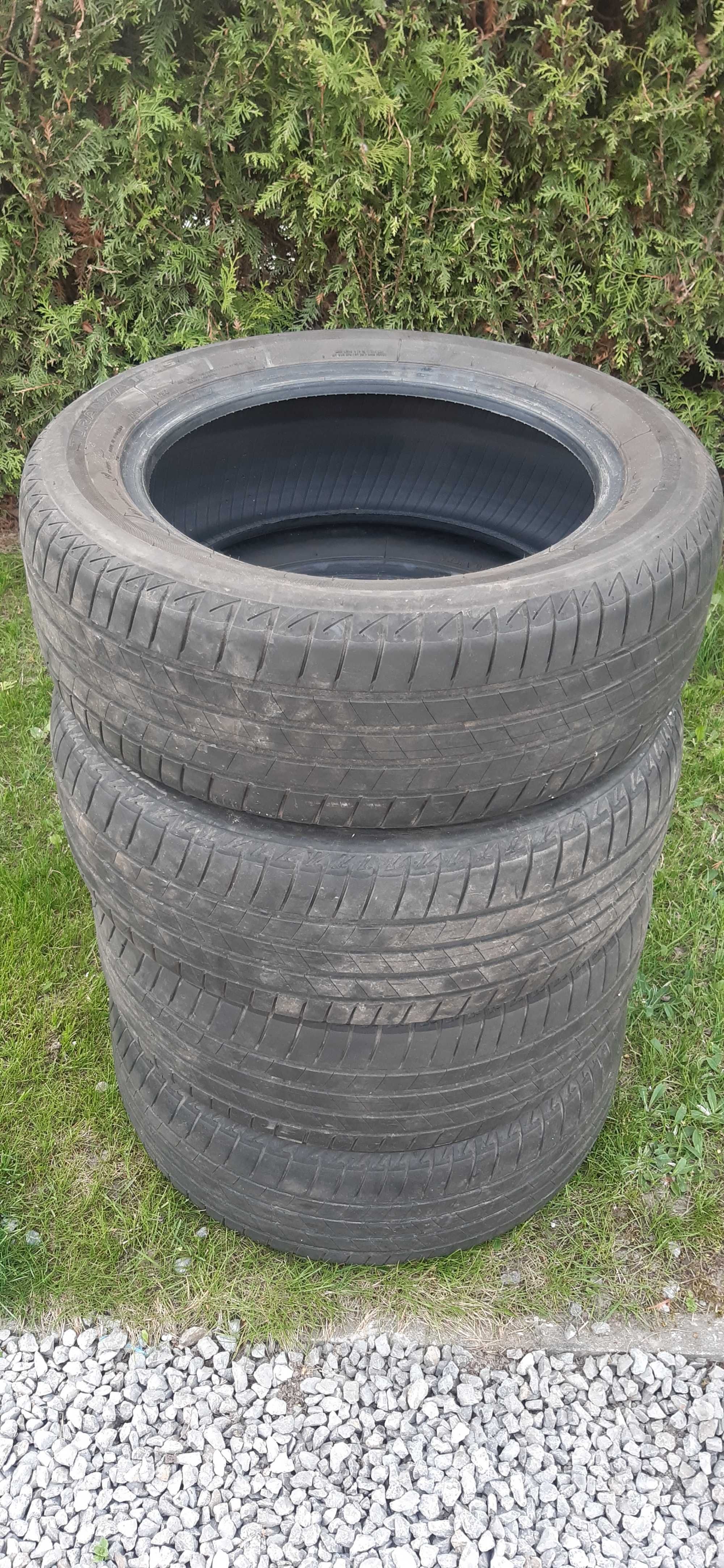 4 felgi aluminiowe 5x114,3 + 4 opony Bridgestone Turanza 205/55/R16