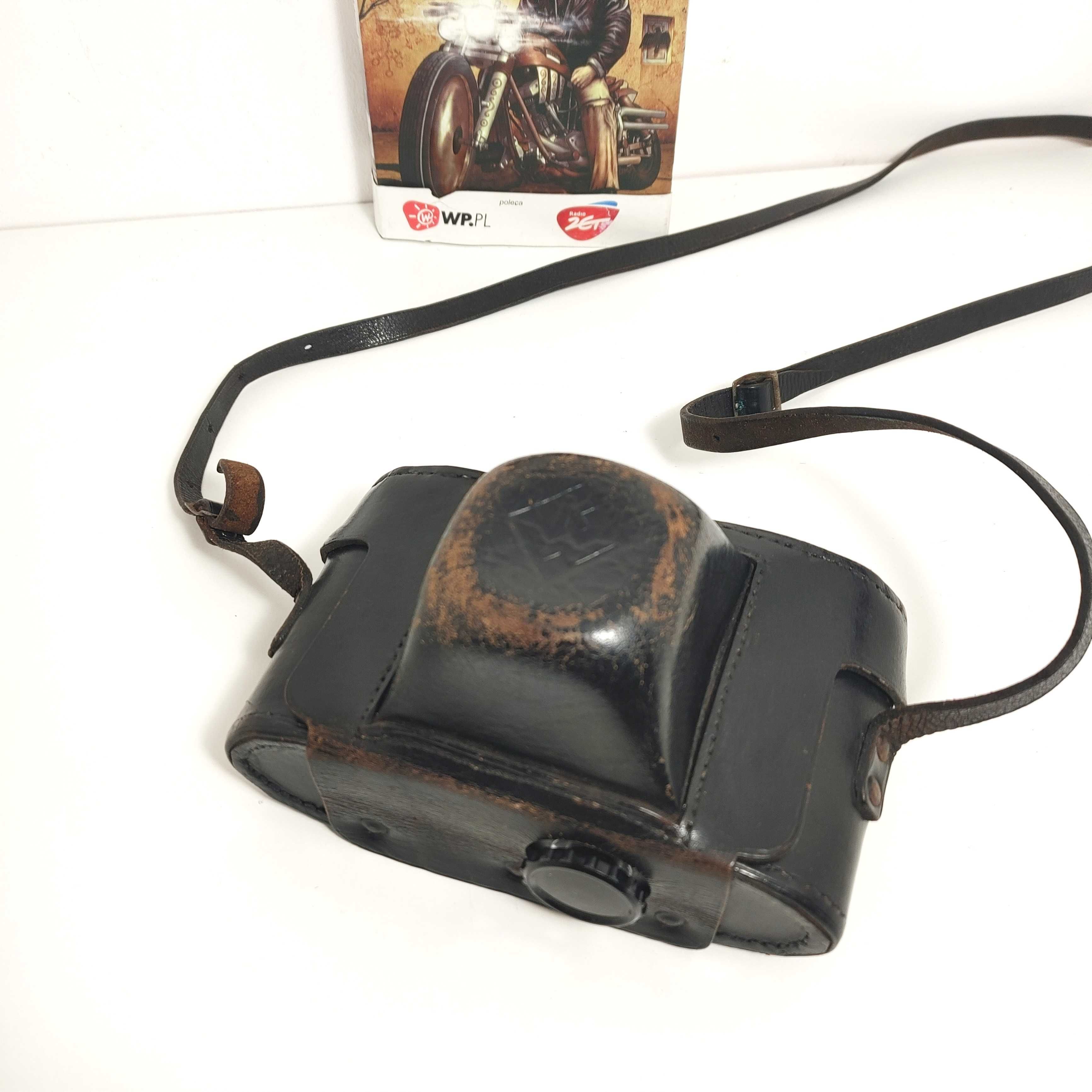 Lustrzanka analogowa PRAKTICA KW  I Gen 1949 rok Carl Zeiss Tessar M42