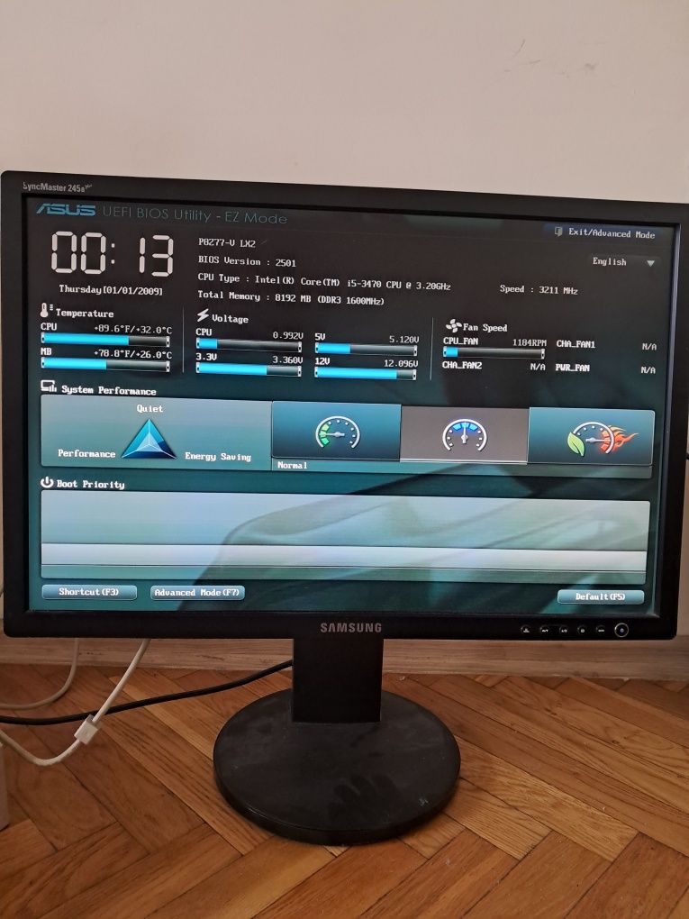 Monitor Samsung 245B Plus