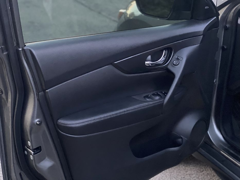 Nissan Rogue в отличном состоянии !