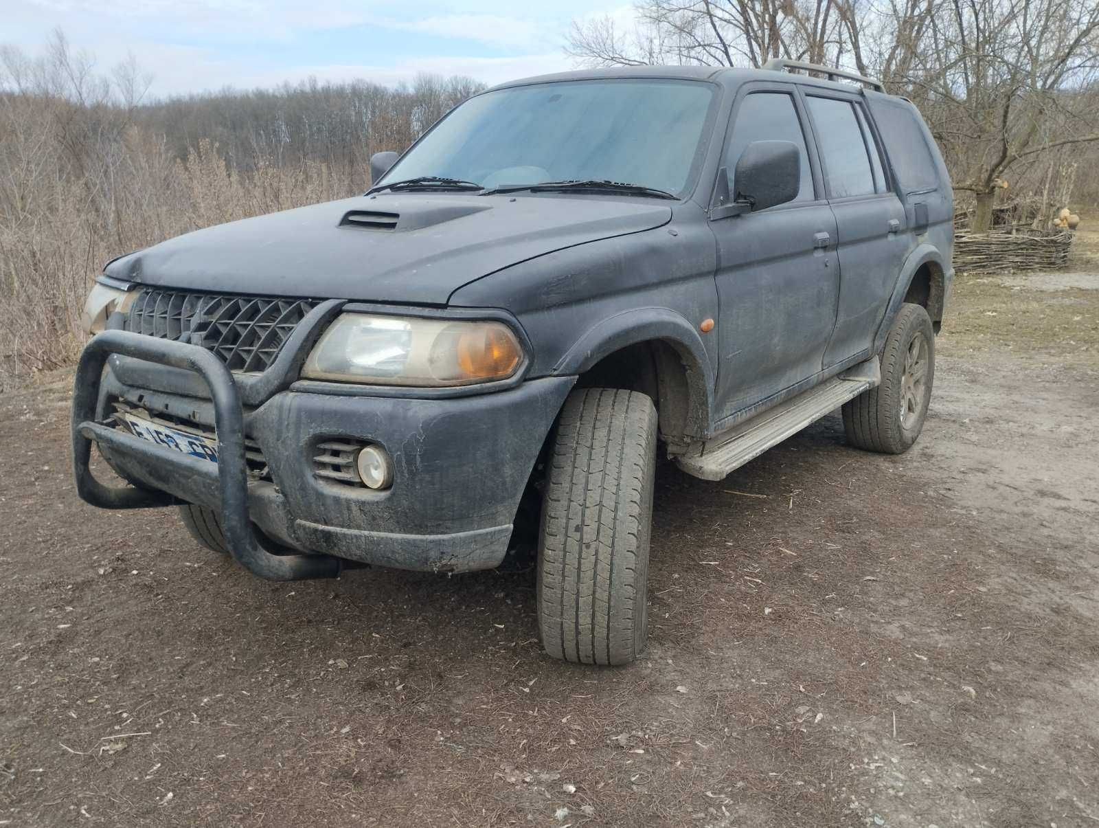 Внедорожник Mitsubishi Pajero