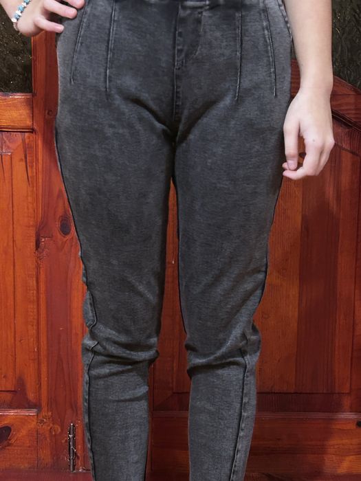 Джинси гарноі якості