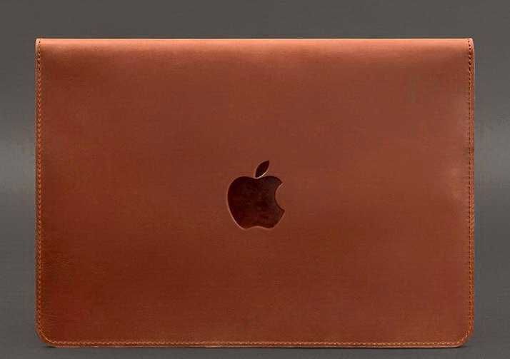 Шкіряний чохол-конверт колір коньяк для MacBook 13, на магнітах, 33х24