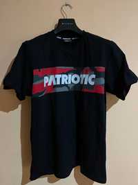 Patriotic Futura camo box koszulka moro czarna czerwona M