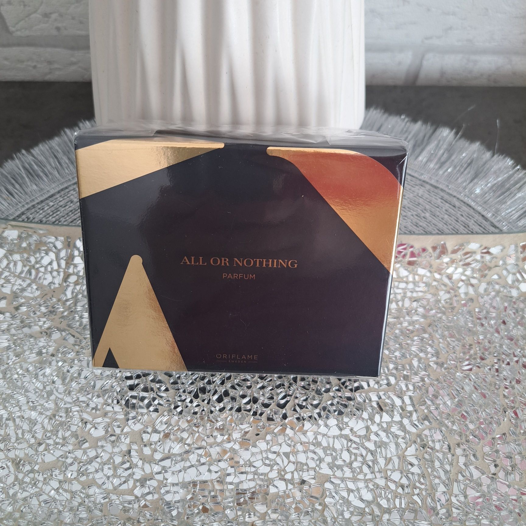 Perfumy All or Nothing czarne Oriflame