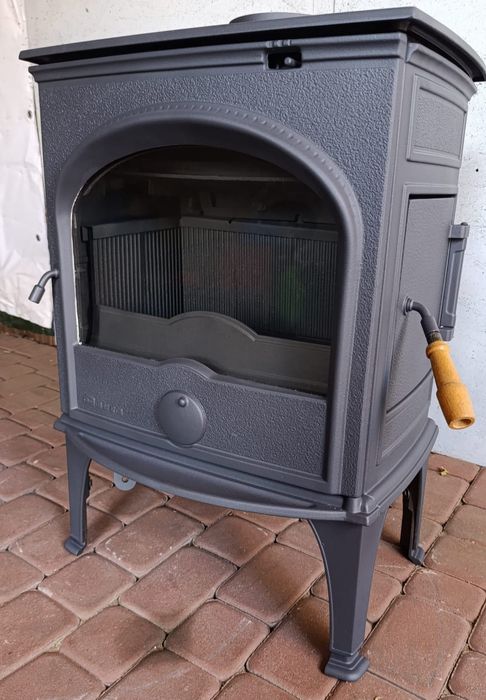 Kominek żeliwny wolnostojący Dovre 10 kw