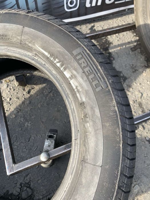 Шини 195/65 R15 Pirelli пара літо 2022 рік 7,5/7 мм