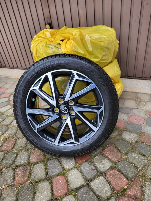 Komplet kół zimowych na felgach Toyota, Nokian WR Snowproof 195/55R16