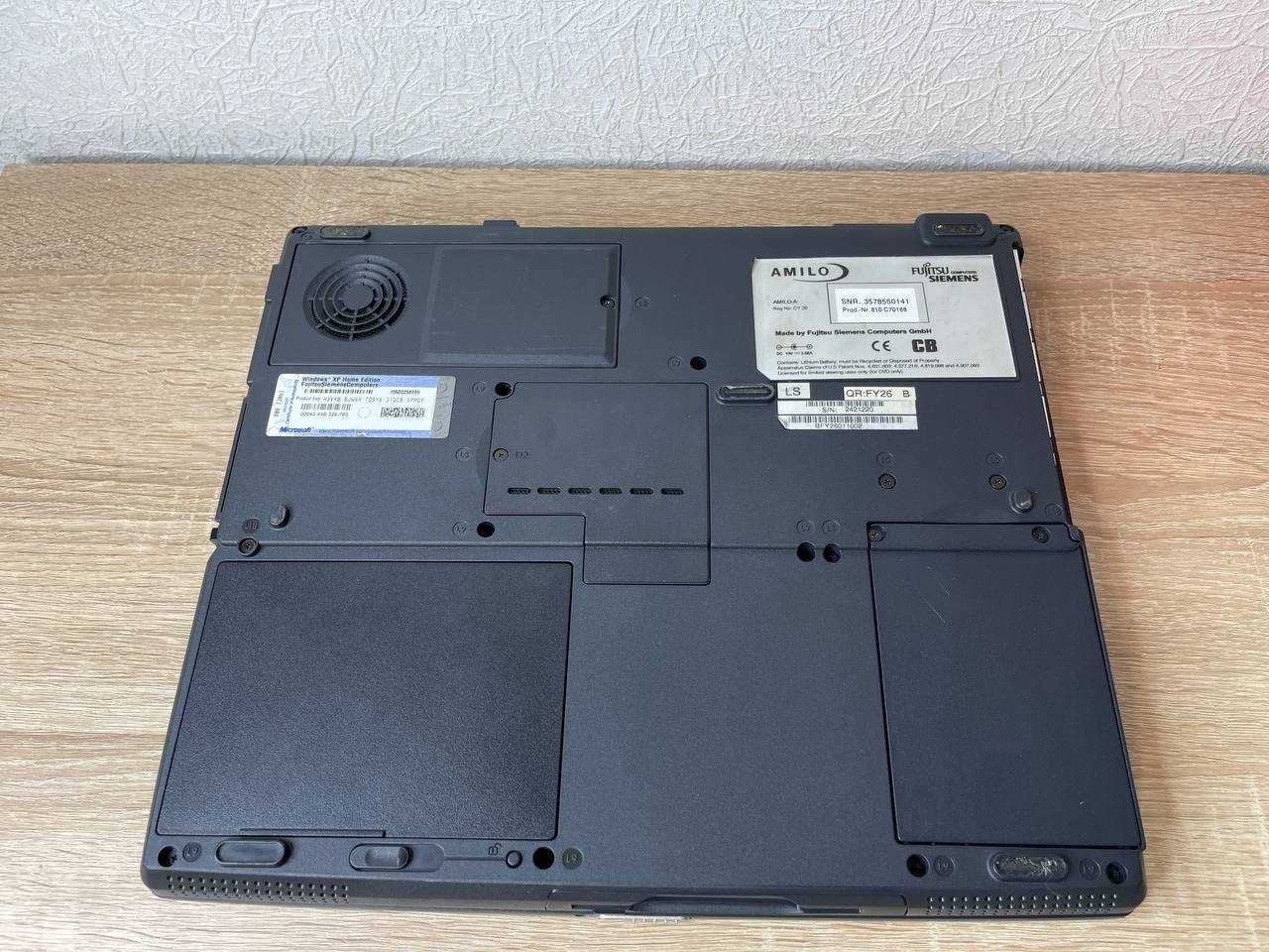 Fujitsu Siemens Amilo A Series Cy 26 com RS-232 і lpt порти ідеал