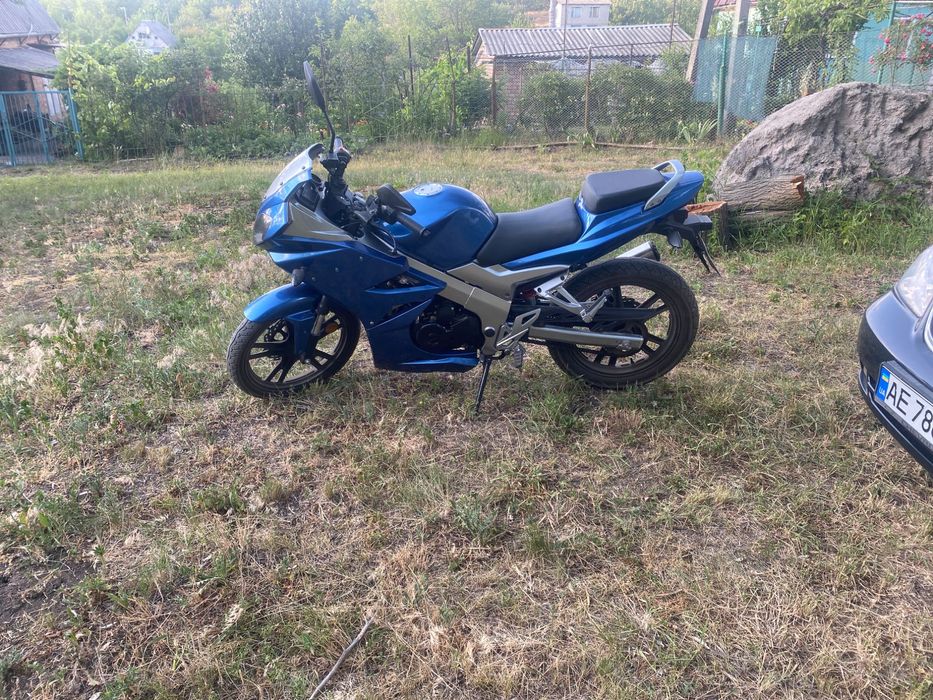 Продам мотоцикл Viper VM200-10 SpitZer