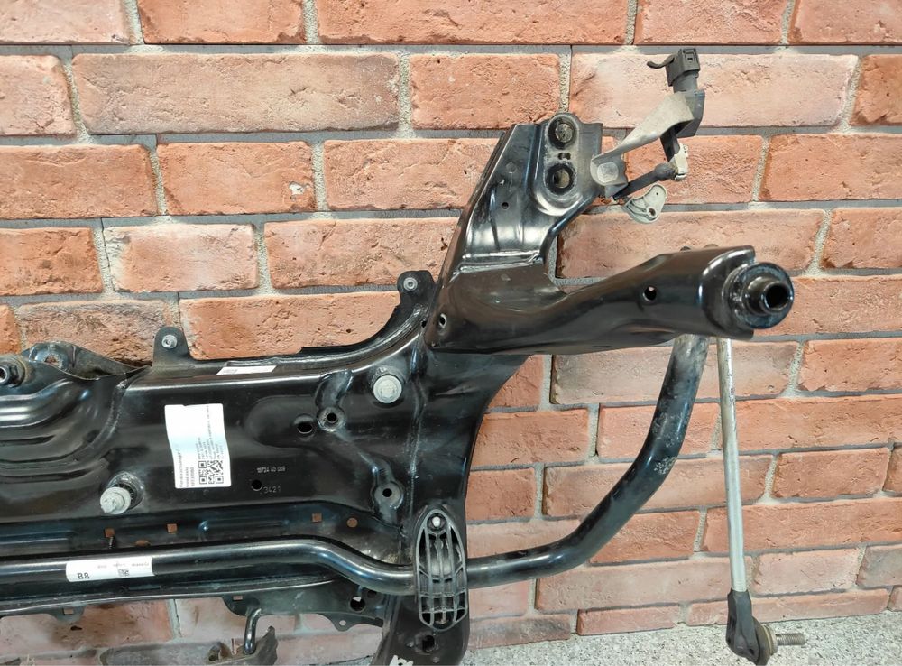 Підрамник BMW X1 U11 X2 U10 2 U06 подрамник БМВ балка 8836336